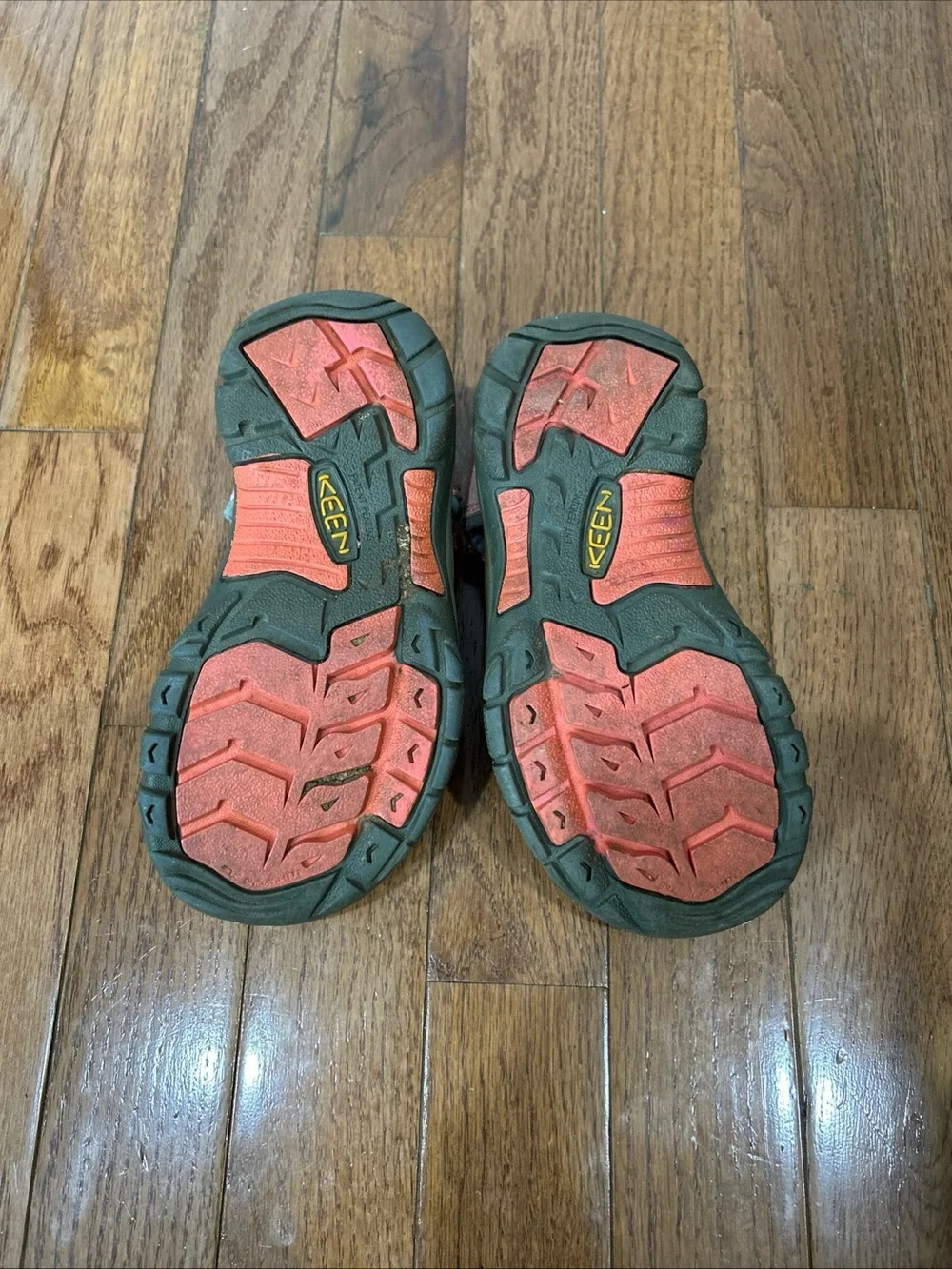Keen Newport H2 Water Sandals Girls Size 12 Pink